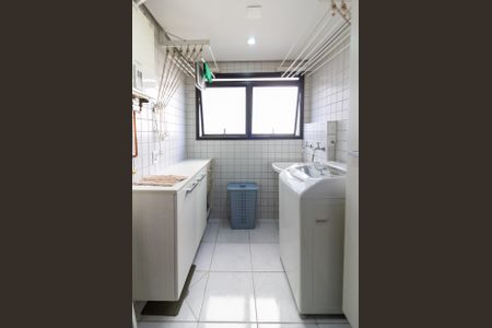 Apartamento à venda com 105m², 2 quartos e 2 vagas Apartamento à venda com 105m², 2 quartos e 2 vagasÁrea de Serviço