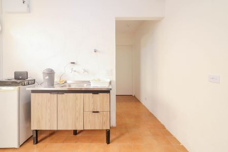 Studio para alugar com 25m², 1 quarto e sem vaga Studio para alugar com 25m², 1 quarto e sem vagaCozinha