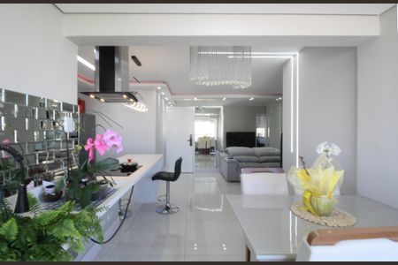 Apartamento à venda com 84m², 3 quartos e 2 vagasSala