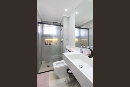 Apartamento à venda com 84m², 3 quartos e 2 vagasBanheiro da Suíte