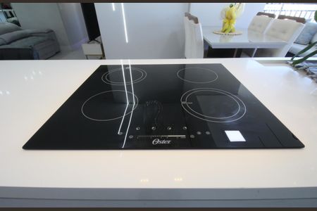 Apartamento à venda com 84m², 3 quartos e 2 vagasCozinha