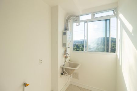 Apartamento para alugar com 57m², 2 quartos e 1 vagaÁrea de Serviço