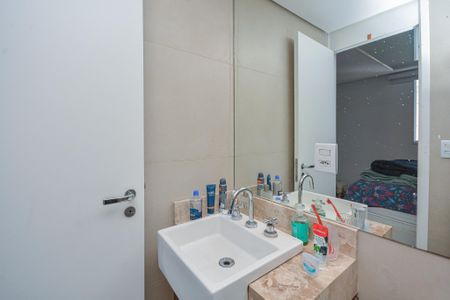 Apartamento à venda com 69m², 3 quartos e 1 vagaBanheiro da Suíte