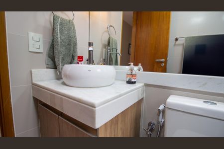 Apartamento à venda com 100m², 3 quartos e 2 vagasBanheiro Social