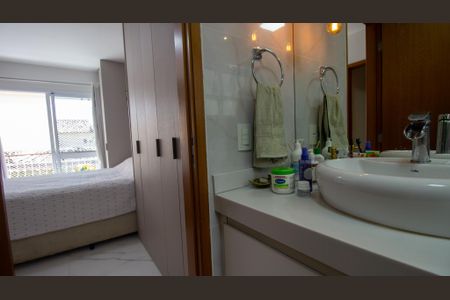 Apartamento à venda com 100m², 3 quartos e 2 vagasBanheiro da Suíte