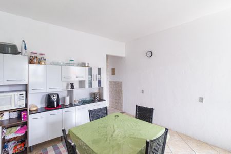 Casa à venda com 183m², 4 quartos e 1 vagaCozinha