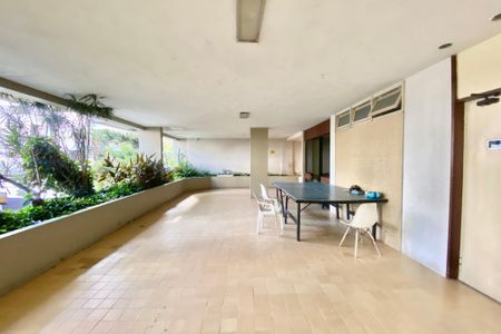 Apartamento à venda com 140m², 3 quartos e 2 vagas Apartamento à venda com 140m², 3 quartos e 2 vagasÁrea comum