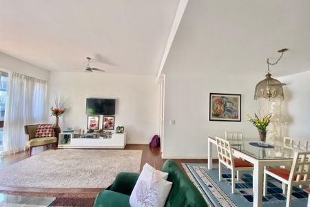 Apartamento à venda com 140m², 3 quartos e 2 vagas Apartamento à venda com 140m², 3 quartos e 2 vagasSala