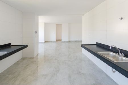 Apartamento para alugar com 84m², 2 quartos e 2 vagasCozinha