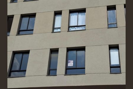 Studio para alugar com 27m², 1 quarto e sem vaga Studio para alugar com 27m², 1 quarto e sem vagaFachada e Placa