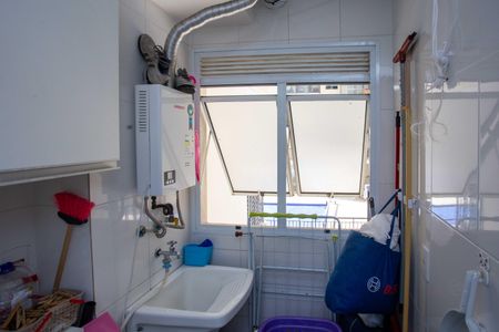 Apartamento à venda com 67m², 2 quartos e 1 vagaÁrea de Serviço