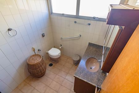 Apartamento para alugar com 97m², 2 quartos e 1 vagaBanheiro