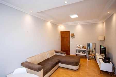 Apartamento à venda com 70m², 2 quartos e 2 vagasSala