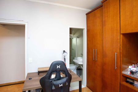 Apartamento à venda com 70m², 2 quartos e 2 vagas Suíte