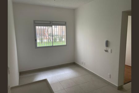 Apartamento para alugar com 32m², 2 quartos e sem vaga Apartamento para alugar com 32m², 2 quartos e sem vagaSala