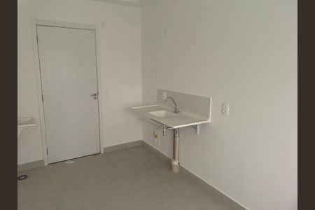 Apartamento para alugar com 32m², 2 quartos e sem vaga Apartamento para alugar com 32m², 2 quartos e sem vagaCozinha