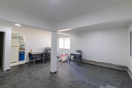 Apartamento à venda com 69m², 3 quartos e sem vaga Apartamento à venda com 69m², 3 quartos e sem vagaÁrea Comum - Salão Festas