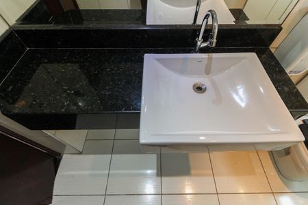 Apartamento à venda com 45m², 2 quartos e 1 vagaBanheiro Social