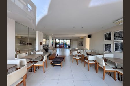 Apartamento à venda com 150m², 3 quartos e 2 vagas Apartamento à venda com 150m², 3 quartos e 2 vagasÁrea Comum