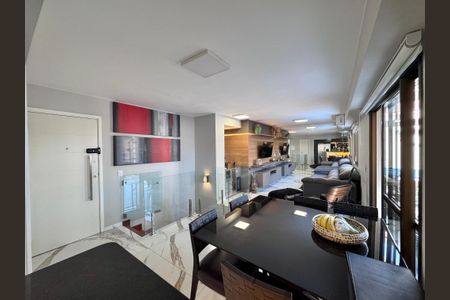 Apartamento à venda com 150m², 3 quartos e 2 vagas Apartamento à venda com 150m², 3 quartos e 2 vagasSala