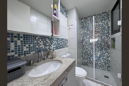 Apartamento à venda com 150m², 3 quartos e 2 vagas Apartamento à venda com 150m², 3 quartos e 2 vagasBanheiro Social