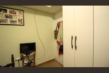 Casa à venda com 165m², 4 quartos e 2 vagasQuarto 3