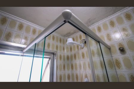 Casa à venda com 165m², 4 quartos e 2 vagasBanheiro da Suíte