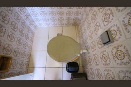 Casa à venda com 165m², 4 quartos e 2 vagasBanheiro 4