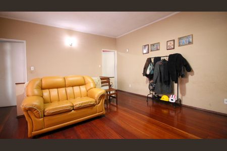 Casa à venda com 165m², 4 quartos e 2 vagasSala 2