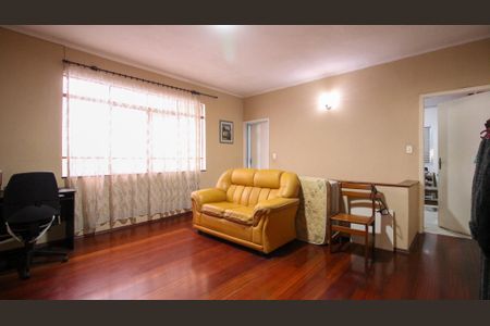 Casa à venda com 165m², 4 quartos e 2 vagasSala 2