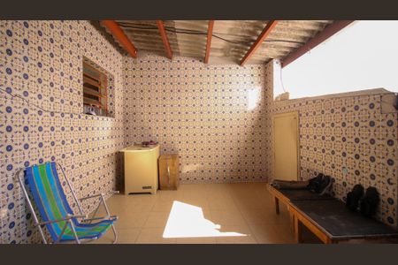 Casa à venda com 165m², 4 quartos e 2 vagasÁrea Externa