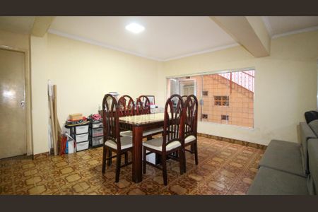 Casa à venda com 165m², 4 quartos e 2 vagasSala de Jantar