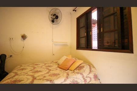 Casa à venda com 165m², 4 quartos e 2 vagasQuarto 2