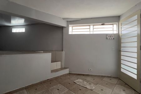 Sala de casa para alugar com 1 quarto, 56m² em Jardim Palmira, Guarulhos
