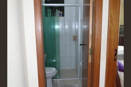 Casa à venda com 86m², 2 quartos e 2 vagasBanheiro Social