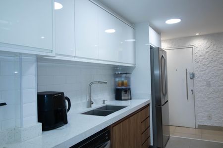 Apartamento à venda com 77m², 3 quartos e 2 vagasCozinha