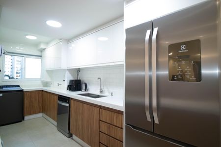 Apartamento à venda com 77m², 3 quartos e 2 vagasCozinha