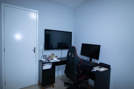 Apartamento à venda com 77m², 3 quartos e 2 vagasQuarto 2
