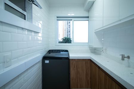 Apartamento à venda com 77m², 3 quartos e 2 vagasÁrea de Serviço