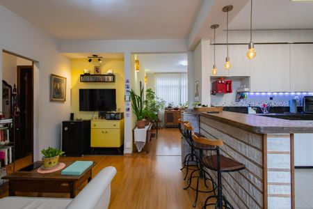 Apartamento à venda com 100m², 3 quartos e 2 vagas Apartamento à venda com 100m², 3 quartos e 2 vagasSala