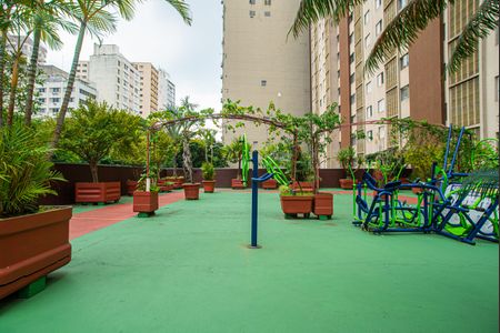 Apartamento à venda com 50m², 1 quarto e 1 vaga Apartamento à venda com 50m², 1 quarto e 1 vagaÁrea comum - Pista de corrida/Academia ao ar livre