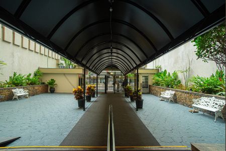 Apartamento à venda com 50m², 1 quarto e 1 vaga Apartamento à venda com 50m², 1 quarto e 1 vagaÁrea comum - Entrada do Edifício