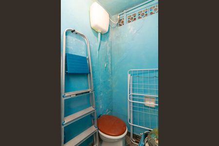 Casa à venda com 73m², 2 quartos e 1 vaga Casa à venda com 73m², 2 quartos e 1 vagaBanheiro de Serviço