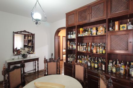 Casa à venda com 172m², 3 quartos e 4 vagasCopa