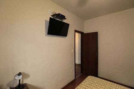 Casa à venda com 172m², 3 quartos e 4 vagasQuarto 2