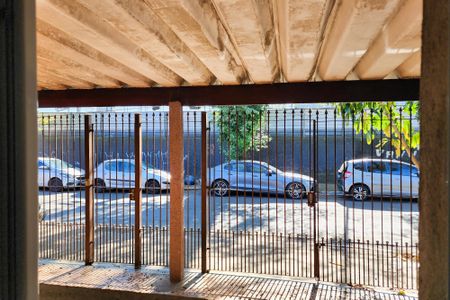 Casa à venda com 192m², 3 quartos e 2 vagas Casa à venda com 192m², 3 quartos e 2 vagasVista do Quarto 1