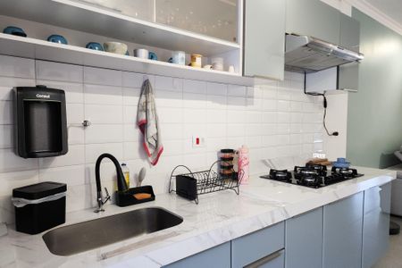 Casa à venda com 192m², 3 quartos e 2 vagas Casa à venda com 192m², 3 quartos e 2 vagasCozinha