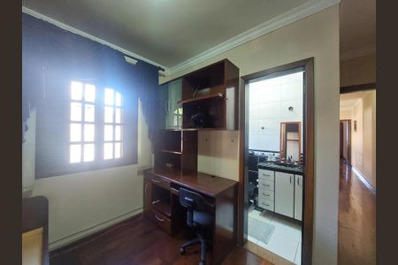 Casa à venda com 150m², 3 quartos e 4 vagasSuíte 3