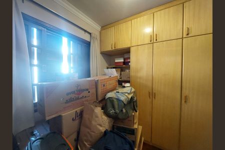 Casa à venda com 150m², 3 quartos e 4 vagasSuíte 2