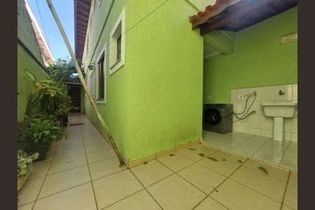 Casa à venda com 150m², 3 quartos e 4 vagasÁrea de Lazer